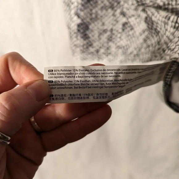 Balance collection work out tank, snake print, cropped, women's size large A4 - Picture 3 of 4